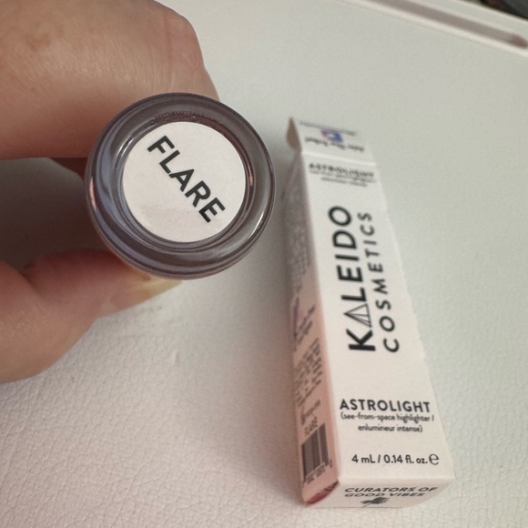 NEW Kaleido cosmetics astrolight highlighter - Picture 5 of 5